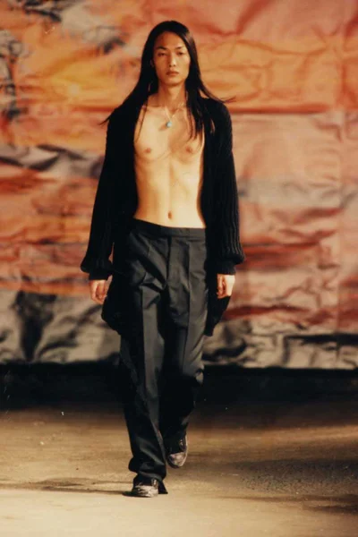 Look 11